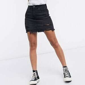 American Eagle aeo curvy mini skirt black distressed ripped high rise